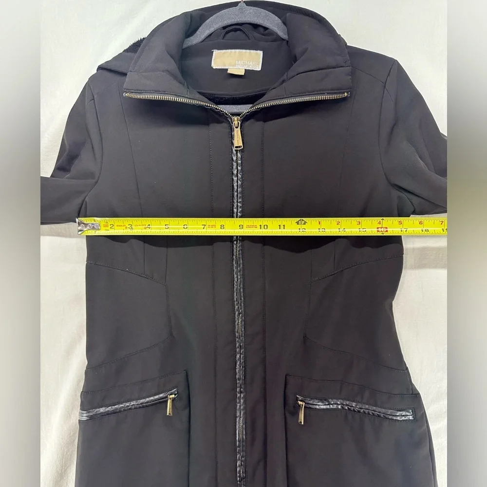 Michael Kors Black Winter Jacket Mid Length Zip Closure and‎ Pockets Women’s S